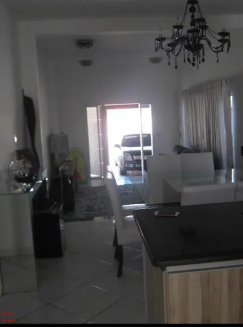 Foto 6 de Casa com 3 quartos à venda, 230m2 em Aracoiaba Da Serra - SP