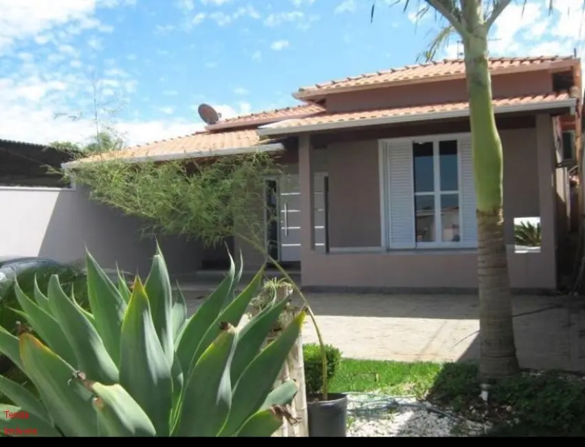 Foto 5 de Casa com 3 quartos à venda, 230m2 em Aracoiaba Da Serra - SP