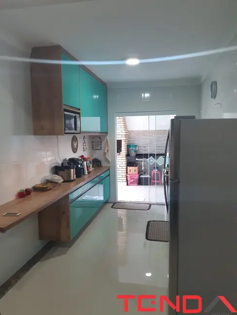 Foto 1 de Casa com 2 quartos à venda, 118m2 em Cajuru do Sul, Sorocaba - SP