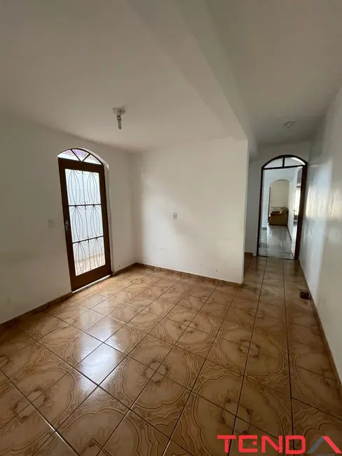 Casa com 2 quartos à venda, 210m2 em Jardim Boa Esperança, Sorocaba - SP - imagem 8 Foto 8 de Casa com 2 quartos à venda, 210m2 em Jardim Boa Esperança, Sorocaba - SP