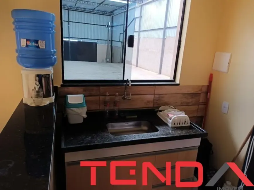Armazém / Galpão à venda, 300m2 em Jardim Vera Cruz, Sorocaba - SP - imagem 9 Foto 9 de Armazém / Galpão à venda, 300m2 em Jardim Vera Cruz, Sorocaba - SP