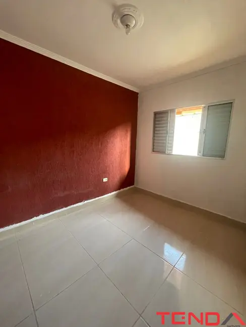 Casa com 3 quartos para alugar, 95m2 em Éden, Sorocaba - SP - imagem 2 Foto 2 de Casa com 3 quartos para alugar, 95m2 em Éden, Sorocaba - SP