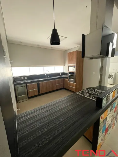 Casa com 3 quartos à venda, 271m2 em Jardim Boa Esperança, Sorocaba - SP - imagem 5 Foto 5 de Casa com 3 quartos à venda, 271m2 em Jardim Boa Esperança, Sorocaba - SP