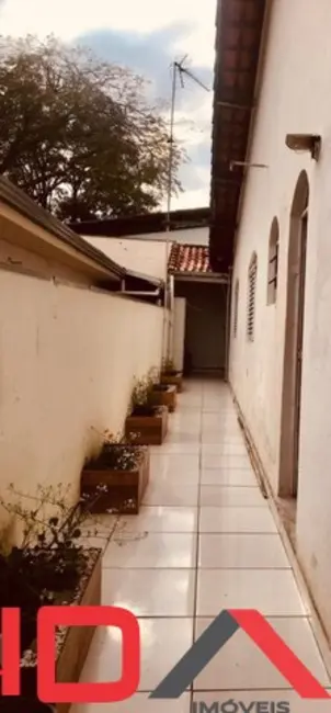 Foto 2 de Casa com 2 quartos à venda, 80m2 em Éden, Sorocaba - SP