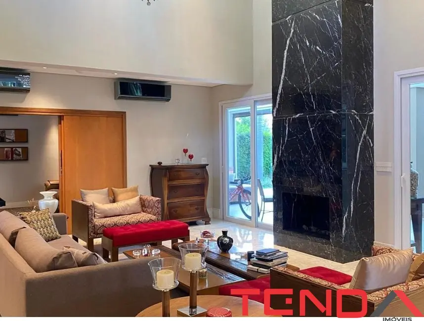 Foto 3 de Casa com 5 quartos à venda, 541m2 em Aracoiaba Da Serra - SP