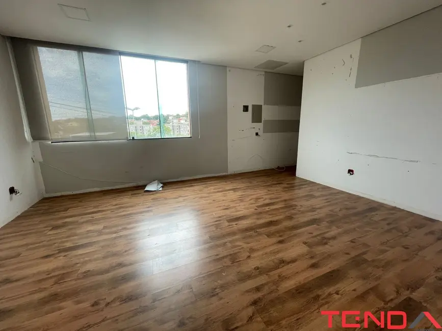 Foto 8 de Sala Comercial para alugar, 360m2 em Itapeva, Votorantim - SP