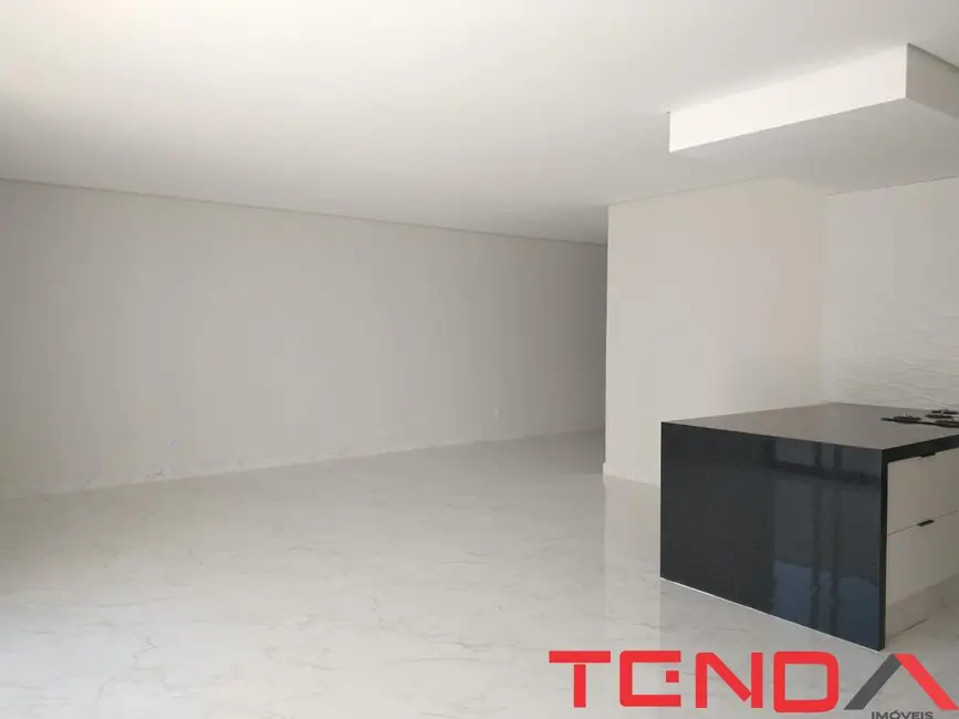 Casa com 2 quartos à venda, 201m2 em Cajuru do Sul, Sorocaba - SP - imagem 3 Foto 3 de Casa com 2 quartos à venda, 201m2 em Cajuru do Sul, Sorocaba - SP