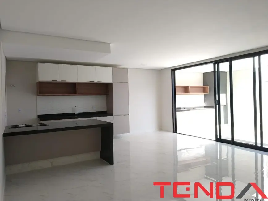Casa com 2 quartos à venda, 201m2 em Cajuru do Sul, Sorocaba - SP - imagem 8 Foto 8 de Casa com 2 quartos à venda, 201m2 em Cajuru do Sul, Sorocaba - SP