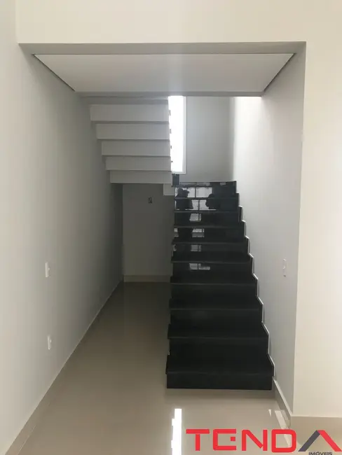 Casa com 3 quartos à venda, 155m2 em Cajuru do Sul, Sorocaba - SP - imagem 4 Foto 4 de Casa com 3 quartos à venda, 155m2 em Cajuru do Sul, Sorocaba - SP