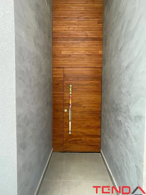Casa com 3 quartos à venda, 250m2 em Cajuru do Sul, Sorocaba - SP - imagem 2 Foto 2 de Casa com 3 quartos à venda, 250m2 em Cajuru do Sul, Sorocaba - SP