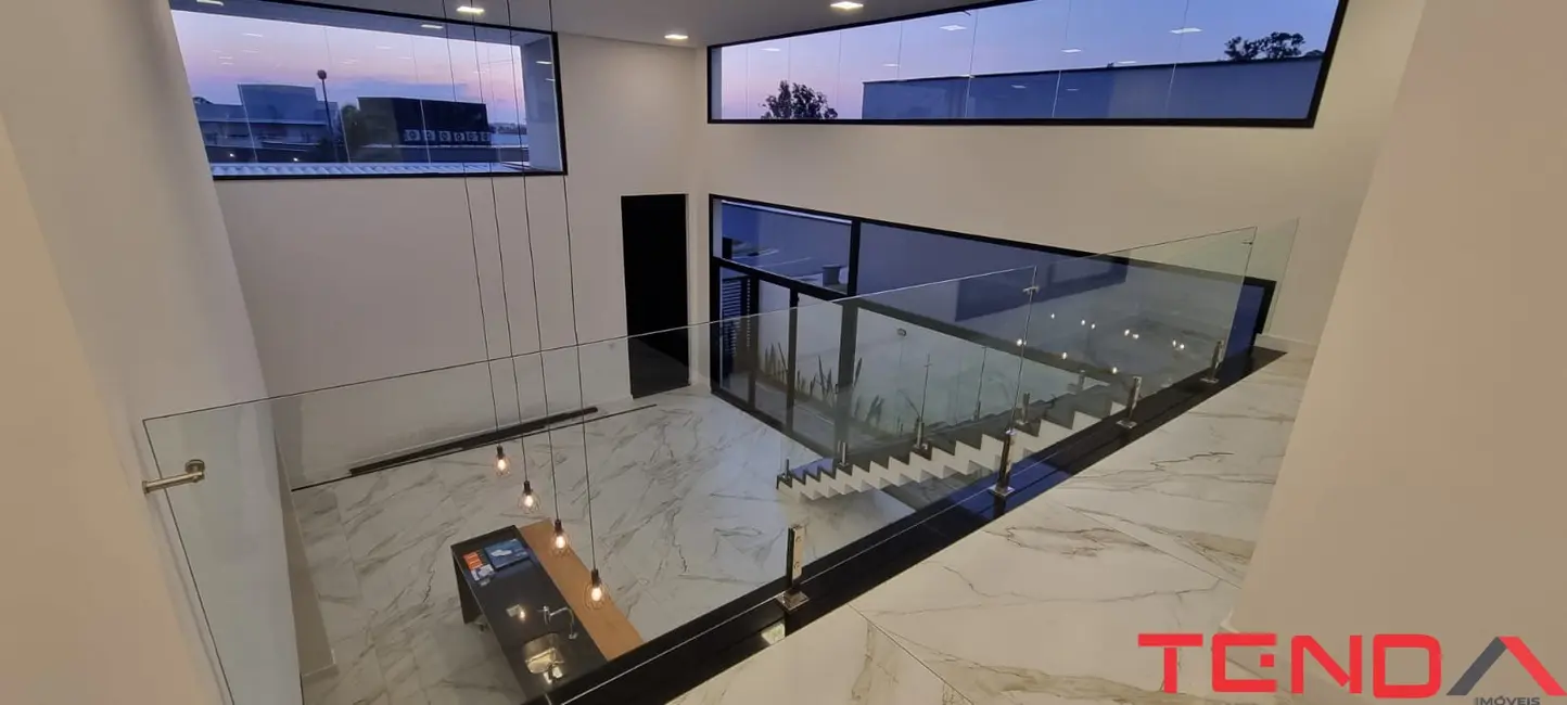 Casa de Condomínio com 3 quartos à venda, 326m2 em Alphaville Nova Esplanada, Votorantim - SP - imagem 4 Foto 4 de Casa de Condomínio com 3 quartos à venda, 326m2 em Alphaville Nova Esplanada, Votorantim - SP