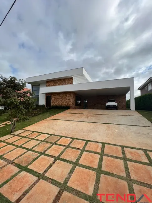 Foto 1 de Casa de Condomínio com 4 quartos à venda, 350m2 em Aracoiaba Da Serra - SP