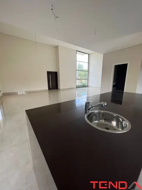 Foto 6 de Casa de Condomínio com 4 quartos à venda, 350m2 em Aracoiaba Da Serra - SP