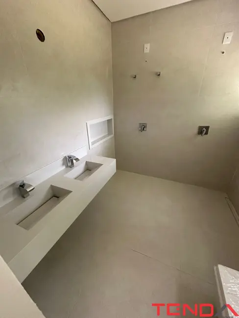 Foto 9 de Casa de Condomínio com 4 quartos à venda, 370m2 em Aracoiaba Da Serra - SP