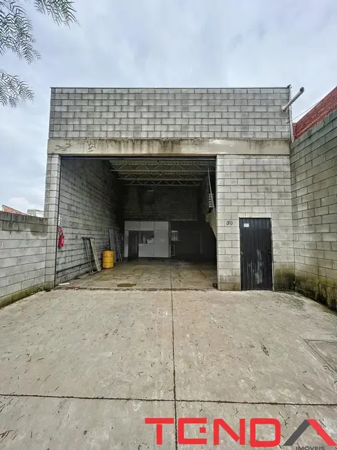 Foto 2 de Armazém / Galpão para alugar, 140m2 em Éden, Sorocaba - SP
