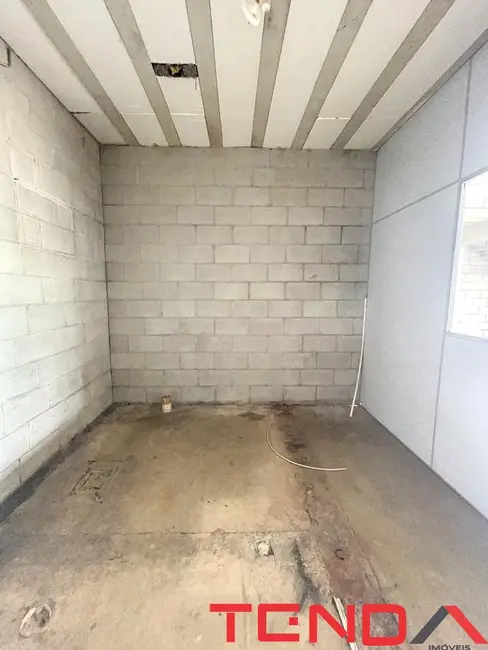 Foto 9 de Armazém / Galpão à venda, 140m2 em Éden, Sorocaba - SP