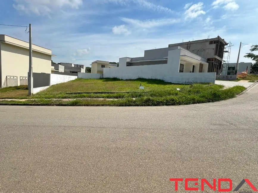 Foto 1 de Terreno / Lote à venda, 389m2 em Sorocaba - SP