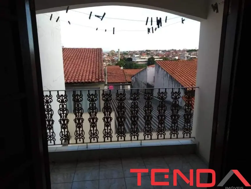 Casa com 3 quartos à venda, 177m2 em Jardim Guaíba, Sorocaba - SP - imagem 5 Foto 5 de Casa com 3 quartos à venda, 177m2 em Jardim Guaíba, Sorocaba - SP