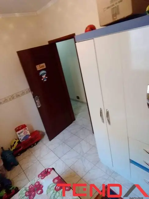 Casa com 3 quartos à venda, 177m2 em Jardim Guaíba, Sorocaba - SP - imagem 8 Foto 8 de Casa com 3 quartos à venda, 177m2 em Jardim Guaíba, Sorocaba - SP