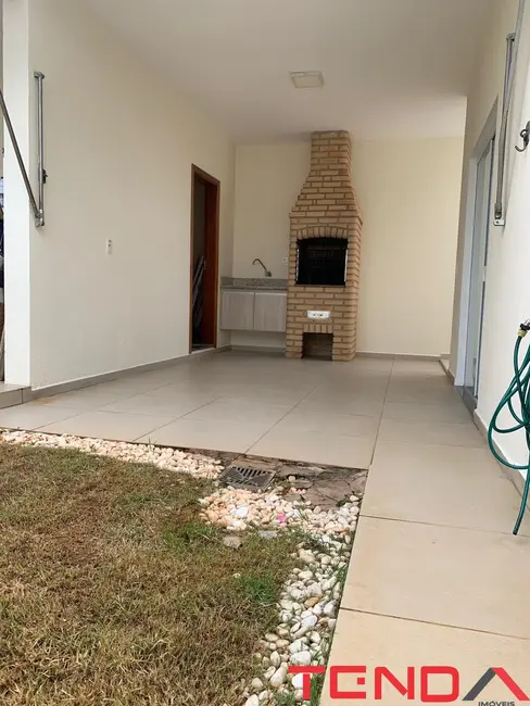 Casa de Condomínio com 3 quartos à venda, 182m2 em Wanel Ville, Sorocaba - SP - imagem 9 Foto 9 de Casa de Condomínio com 3 quartos à venda, 182m2 em Wanel Ville, Sorocaba - SP