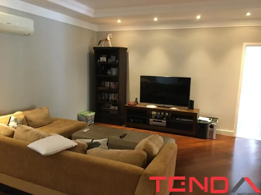 Casa de Condomínio com 5 quartos à venda, 1000m2 em Centro, Sorocaba - SP - imagem 6 Foto 6 de Casa de Condomínio com 5 quartos à venda, 1000m2 em Centro, Sorocaba - SP