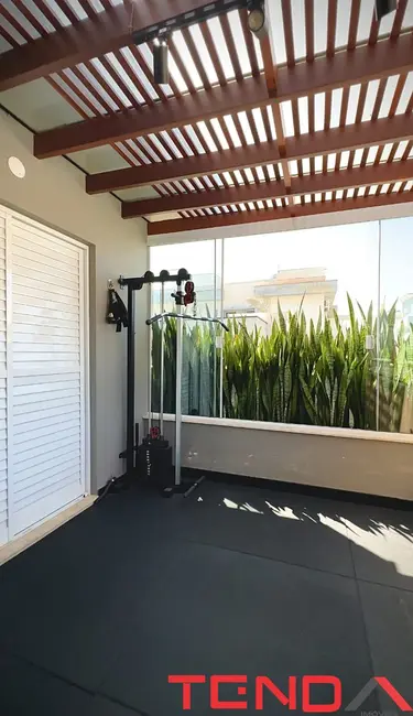 Casa de Condomínio com 2 quartos à venda, 200m2 em Wanel Ville, Sorocaba - SP - imagem 3 Foto 3 de Casa de Condomínio com 2 quartos à venda, 200m2 em Wanel Ville, Sorocaba - SP