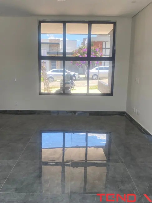 Casa de Condomínio com 3 quartos à venda, 207m2 em Cajuru do Sul, Sorocaba - SP - imagem 4 Foto 4 de Casa de Condomínio com 3 quartos à venda, 207m2 em Cajuru do Sul, Sorocaba - SP