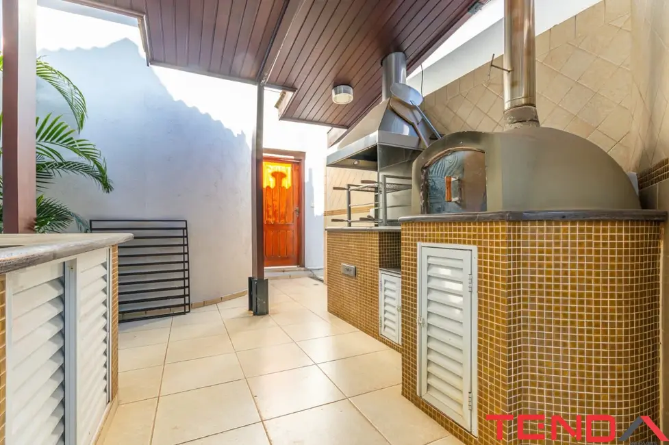 Casa de Condomínio com 4 quartos à venda, 663m2 em Jardim Isaura, Sorocaba - SP - imagem 8 Foto 8 de Casa de Condomínio com 4 quartos à venda, 663m2 em Jardim Isaura, Sorocaba - SP