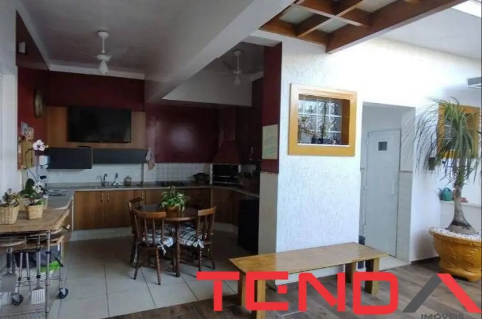 Casa de Condomínio com 5 quartos à venda, 384m2 em Parque Residencial Villa dos Inglezes, Sorocaba - SP - imagem 5 Foto 5 de Casa de Condomínio com 5 quartos à venda, 384m2 em Parque Residencial Villa dos Inglezes, Sorocaba - SP