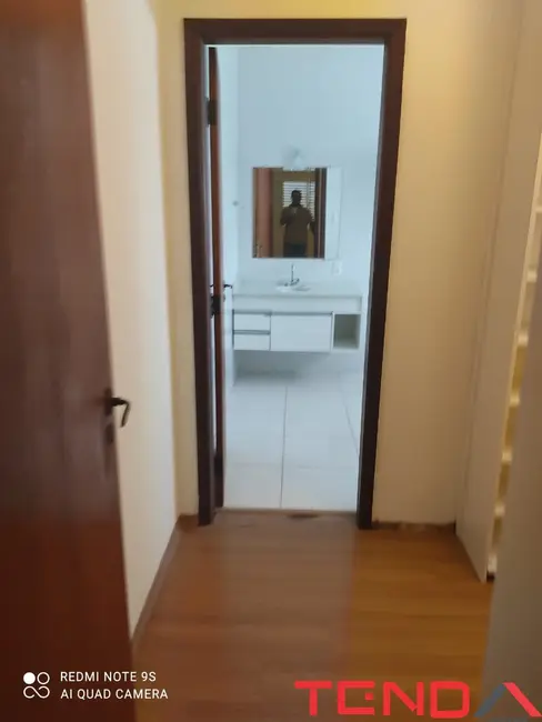 Casa com 3 quartos à venda, 210m2 em Jardim Santa Rosália, Sorocaba - SP - imagem 5 Foto 5 de Casa com 3 quartos à venda, 210m2 em Jardim Santa Rosália, Sorocaba - SP
