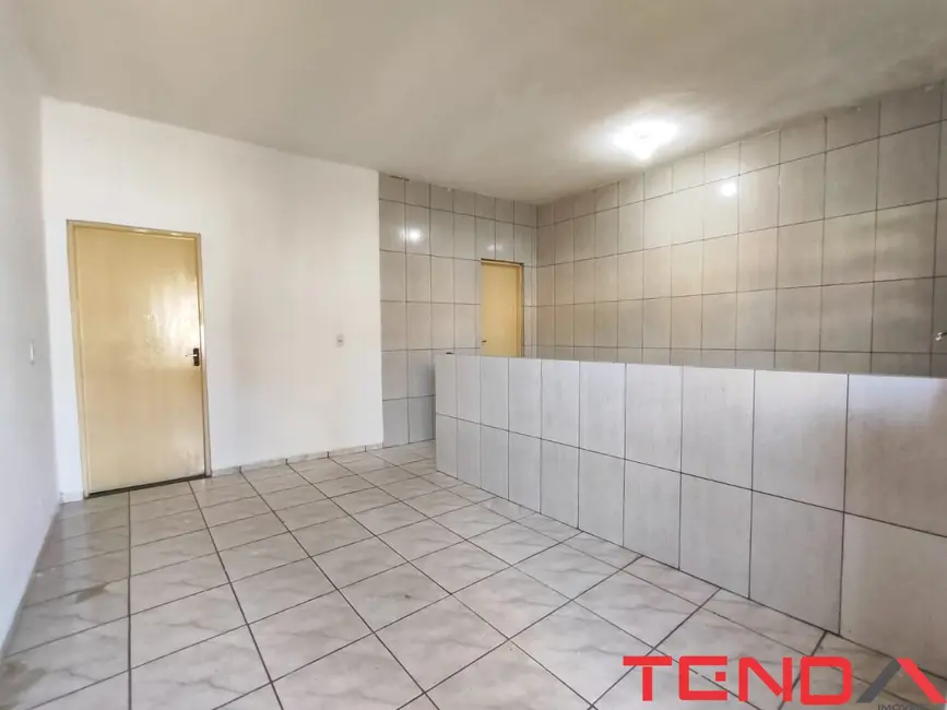 Foto 3 de Casa com 1 quarto para alugar, 75m2 em Jardim Jatobá, Sorocaba - SP