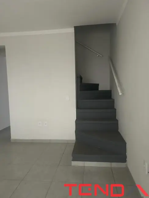 Casa com 2 quartos à venda, 334m2 em Vila Hortência, Sorocaba - SP - imagem 4 Foto 4 de Casa com 2 quartos à venda, 334m2 em Vila Hortência, Sorocaba - SP