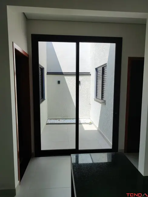 Casa de Condomínio com 3 quartos à venda, 110m2 em Cajuru do Sul, Sorocaba - SP - imagem 4 Foto 4 de Casa de Condomínio com 3 quartos à venda, 110m2 em Cajuru do Sul, Sorocaba - SP
