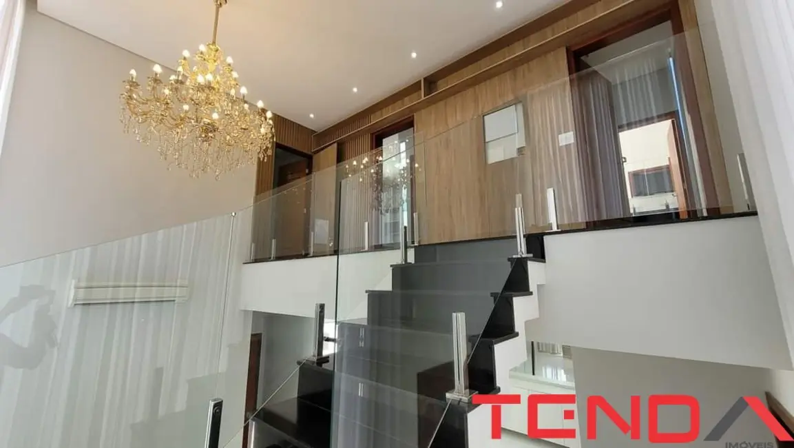 Casa de Condomínio com 3 quartos à venda, 192m2 em Iporanga, Sorocaba - SP - imagem 3 Foto 3 de Casa de Condomínio com 3 quartos à venda, 192m2 em Iporanga, Sorocaba - SP
