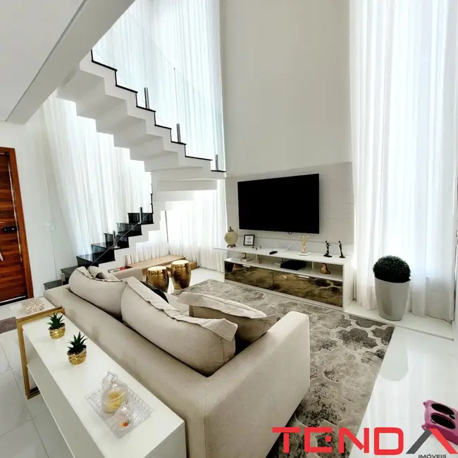 Casa de Condomínio com 3 quartos à venda, 192m2 em Iporanga, Sorocaba - SP - imagem 7 Foto 7 de Casa de Condomínio com 3 quartos à venda, 192m2 em Iporanga, Sorocaba - SP