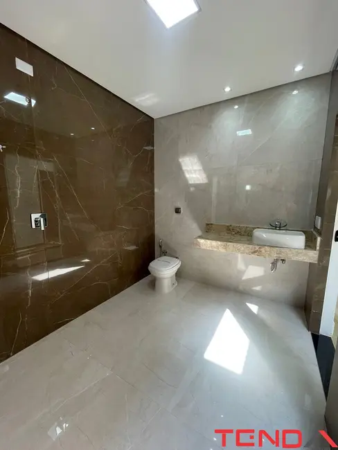 Casa de Condomínio com 3 quartos à venda, 339m2 em Jardim Residencial Chácara Ondina, Sorocaba - SP - imagem 5 Foto 5 de Casa de Condomínio com 3 quartos à venda, 339m2 em Jardim Residencial Chácara Ondina, Sorocaba - SP