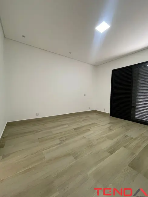 Casa de Condomínio com 3 quartos à venda, 339m2 em Jardim Residencial Chácara Ondina, Sorocaba - SP - imagem 9 Foto 9 de Casa de Condomínio com 3 quartos à venda, 339m2 em Jardim Residencial Chácara Ondina, Sorocaba - SP