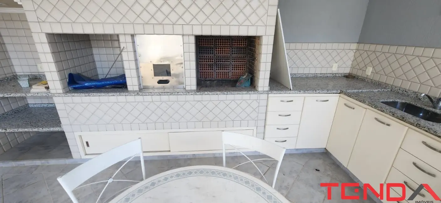 Casa de Condomínio com 5 quartos à venda, 352m2 em Granja Olga III, Sorocaba - SP - imagem 2 Foto 2 de Casa de Condomínio com 5 quartos à venda, 352m2 em Granja Olga III, Sorocaba - SP