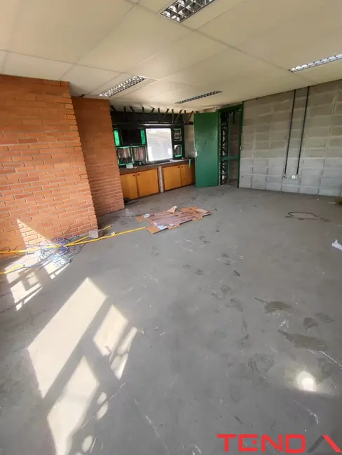 Foto 9 de Armazém / Galpão para alugar, 700m2 em Éden, Sorocaba - SP