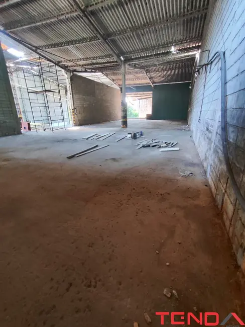 Armazém / Galpão para alugar, 650m2 em Éden, Sorocaba - SP - imagem 7 Foto 7 de Armazém / Galpão para alugar, 650m2 em Éden, Sorocaba - SP