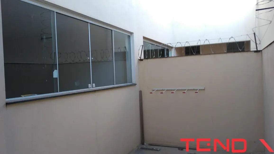 Foto 3 de Sala Comercial para alugar, 245m2 em Éden, Sorocaba - SP