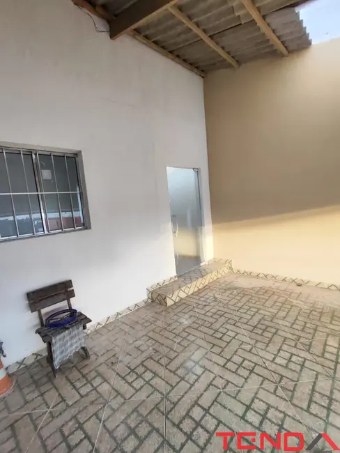Foto 2 de Casa com 2 quartos para alugar, 180m2 em Cajuru do Sul, Sorocaba - SP
