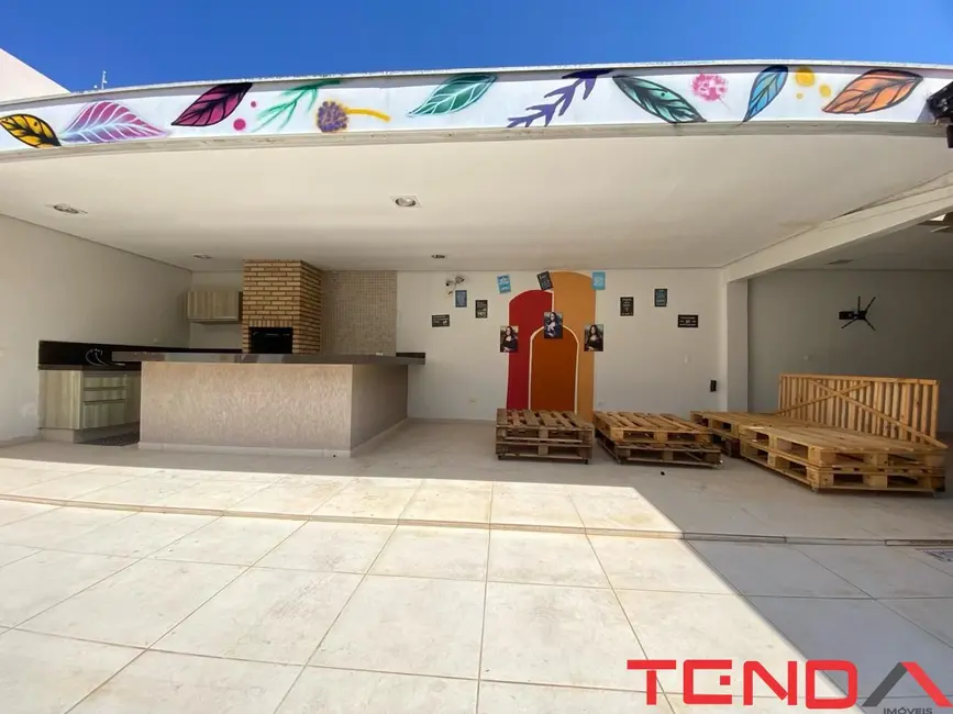 Casa com 3 quartos à venda, 280m2 em Parque Campolim, Sorocaba - SP - imagem 3 Foto 3 de Casa com 3 quartos à venda, 280m2 em Parque Campolim, Sorocaba - SP