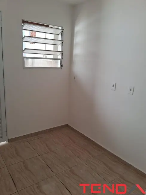 Casa de Condomínio com 2 quartos à venda, 60m2 em Chácara Três Marias, Sorocaba - SP - imagem 3 Foto 3 de Casa de Condomínio com 2 quartos à venda, 60m2 em Chácara Três Marias, Sorocaba - SP