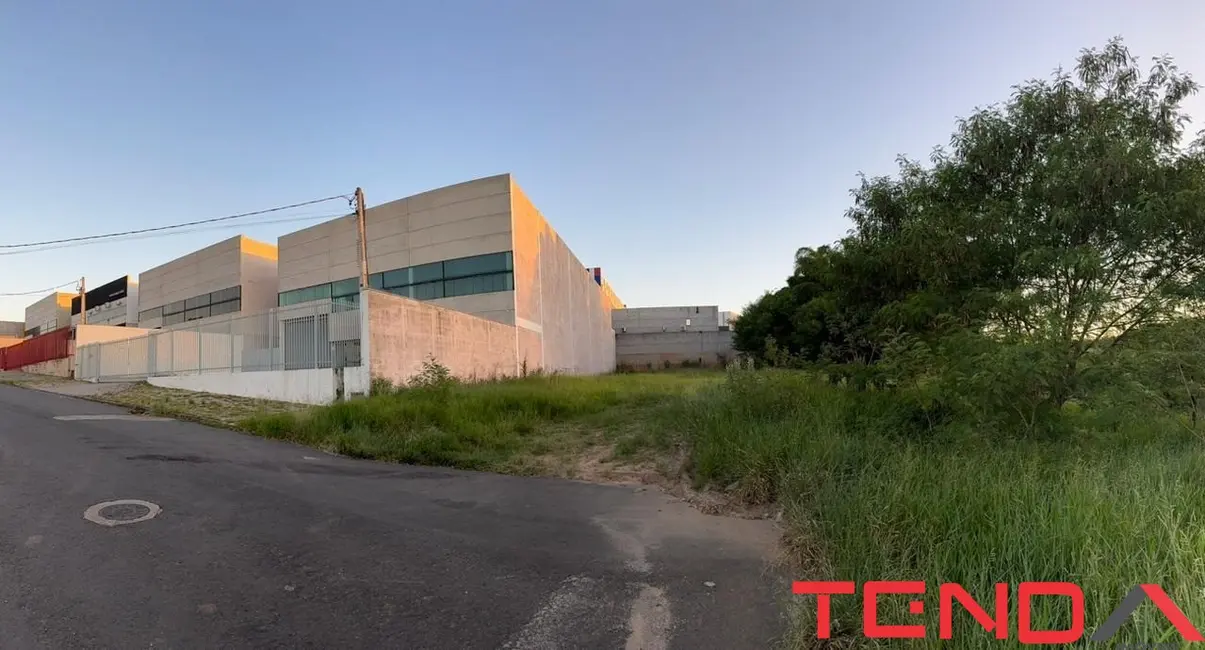 Terreno / Lote à venda, 2816m2 em Éden, Sorocaba - SP - imagem 3 Foto 3 de Terreno / Lote à venda, 2816m2 em Éden, Sorocaba - SP