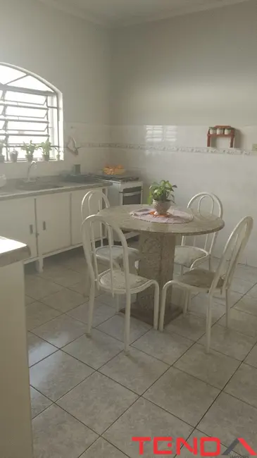 Chácara com 2 quartos à venda, 333m2 em Éden, Sorocaba - SP - imagem 4 Foto 4 de Chácara com 2 quartos à venda, 333m2 em Éden, Sorocaba - SP