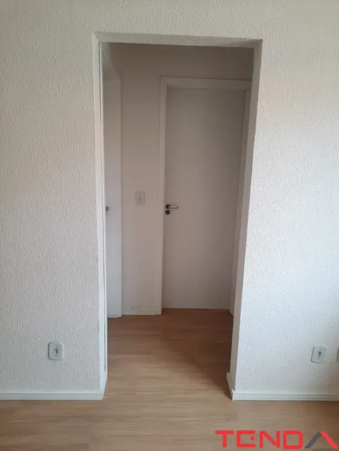 Foto 7 de Apartamento com 2 quartos para alugar, 50m2 em Jardim Topázio, Sorocaba - SP
