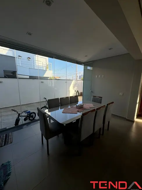 Casa de Condomínio com 3 quartos à venda, 199m2 em Cajuru do Sul, Sorocaba - SP - imagem 9 Foto 9 de Casa de Condomínio com 3 quartos à venda, 199m2 em Cajuru do Sul, Sorocaba - SP