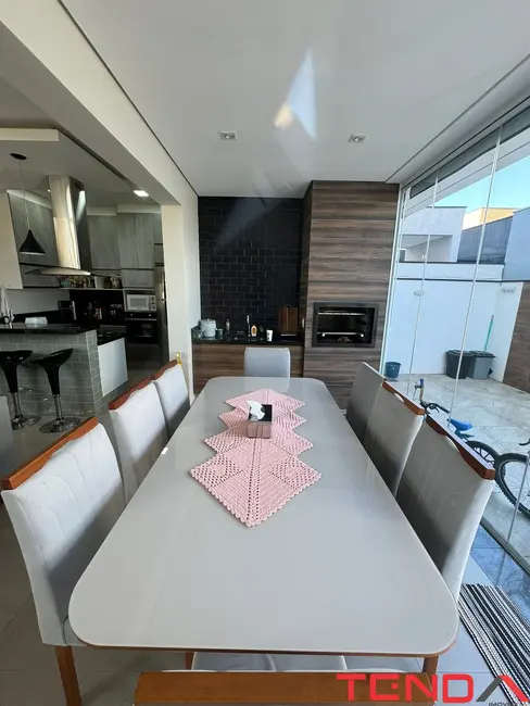Casa de Condomínio com 3 quartos à venda, 199m2 em Cajuru do Sul, Sorocaba - SP - imagem 7 Foto 7 de Casa de Condomínio com 3 quartos à venda, 199m2 em Cajuru do Sul, Sorocaba - SP