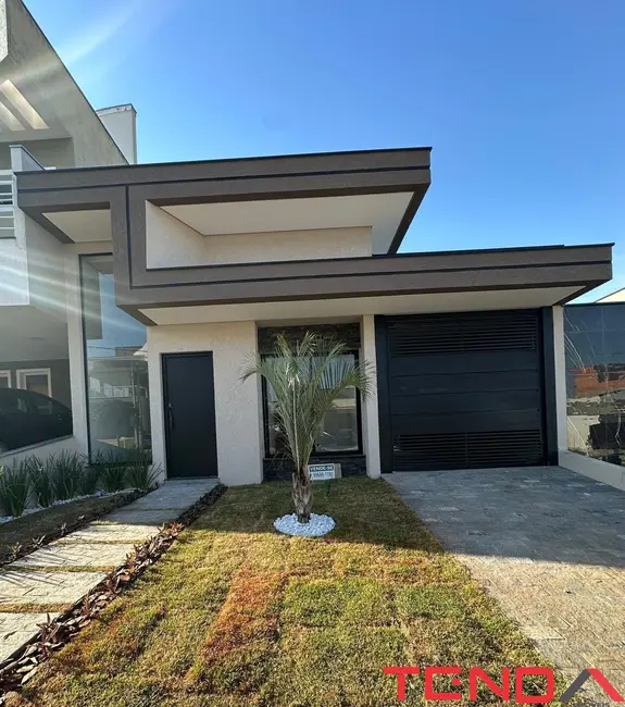 Foto 1 de Casa de Condomínio com 2 quartos à venda, 110m2 em Cajuru do Sul, Sorocaba - SP